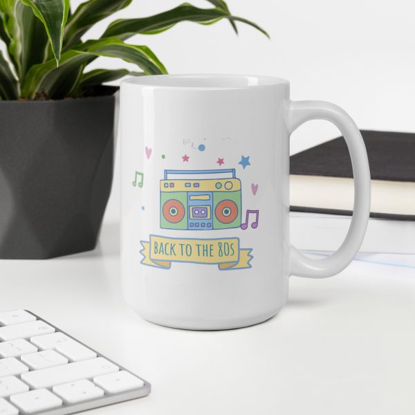 Taza blanca "Back to the 80s"